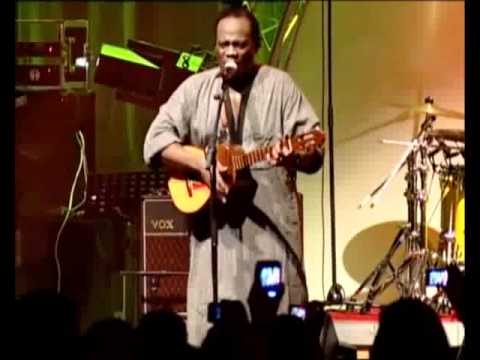 THE WALLY WARNING BAND - NO MONKEY - LIVE IN CONCERT (Praisecamp)