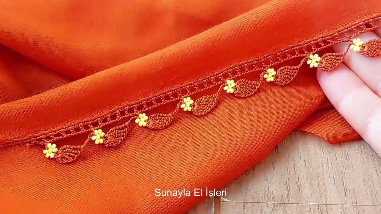 Abartmayacağım gerçekten hem çoook kolay hem de çoook şık bir tığ oyası