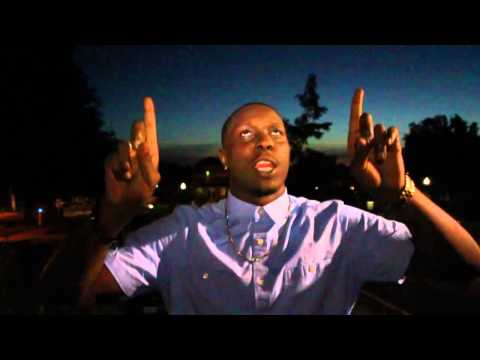 Eazii - "TAKE A LOOK" (OFFICIAL VIDEO)