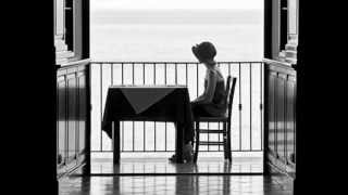 Ayo - It&#39;s Too Late