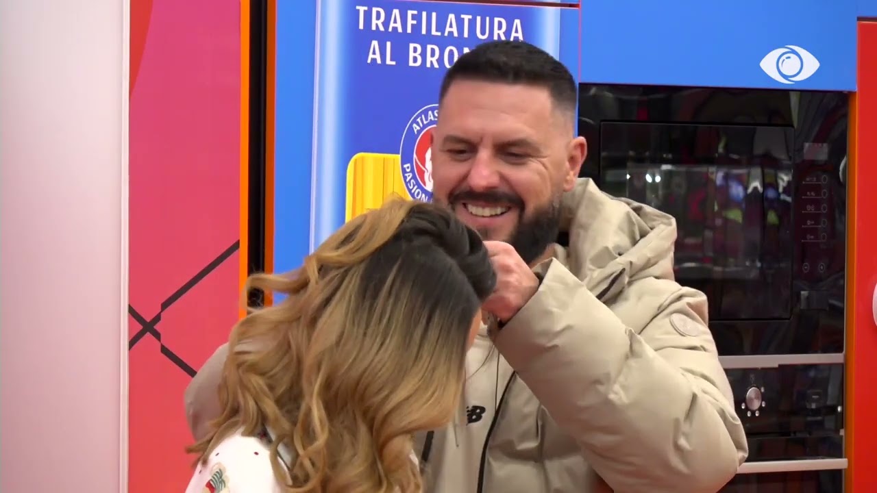 “Do të bëjë viktimën”/ Ina bisedon me Mirin për Stelinën: Pyet Keijsin, është puthur ajo me tjetër!