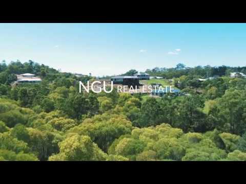 18 Hacker Rd Cashmere QLD 4500