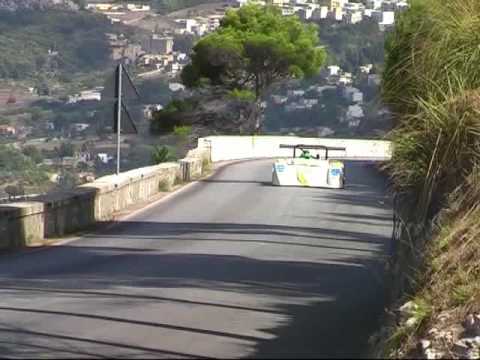 immagine di anteprima del video: 6° Slalom Erice. Accursio Miraglia su Osella PA 21/Honda