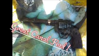 gun found magnet fishing east london river  👍