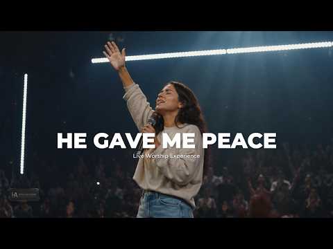 WHEN I HAD NOTHING LEFT&hellip; GOD GAVE ME PEACE | Live Worship Experience