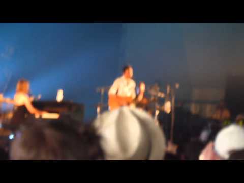 Cocoon - American boy (Estelle cover) (solidays 2011)