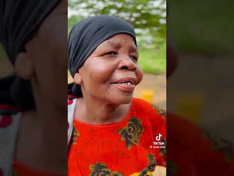 #funny #comedy ANAKULA NDIZI KWA MAGANDA😂😂😂😂😂😂😂😂😂CLAM VS ASHURA KIUNO #comedyfilm