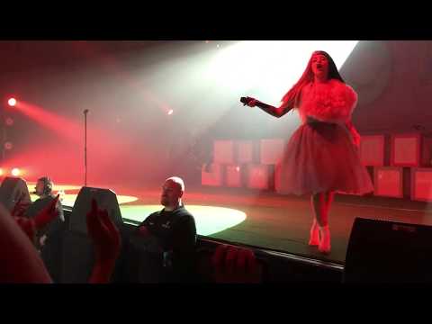 Melanie Martinez Mad Hatter [Live Melbourne 17th August 2016]