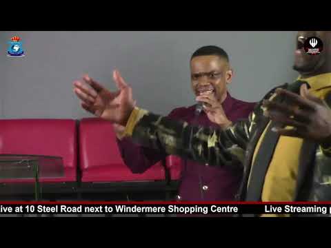 Sbu Zindela - Kenibheke uthando lwakhe, Hlengiwe limnandi lelizwi, Yeshua, Hamashiach, Uyakhazimula.