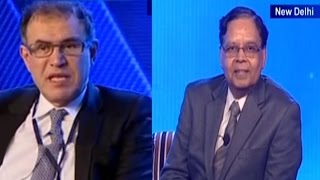 Fireside Chat - Arvind Panagariya & Nouriel Roubini | ET Global Business Summit