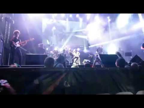 Johnny Hooker e Liniker. Rec Beat 2016.