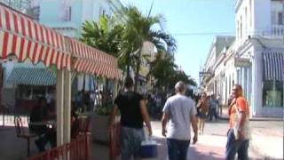 preview picture of video 'Boulevard de Cienfuegos, Cuba'