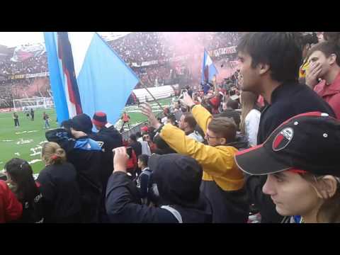 "RECIBIMIENTO SABALERO FRENTE A union." Barra: Los de Siempre • Club: Colón