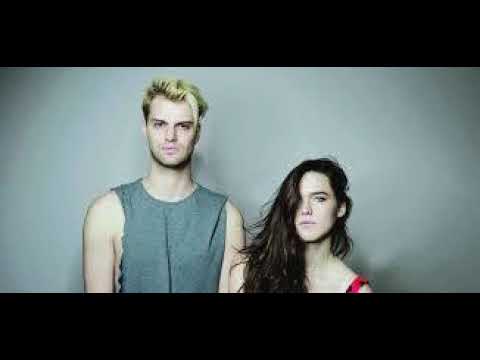 Sofi Tukker ft Icona Pop - Spa (Unreleased song)