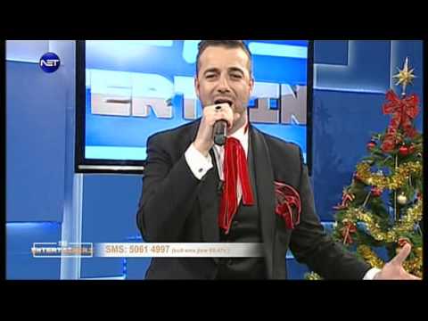 Janivl - Knocking on Heaven's Door on The Entertainers