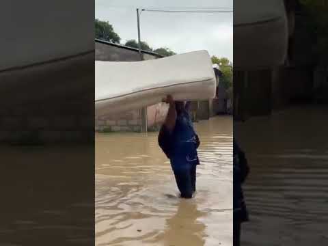 😱 Varios ríos se desbordaron en Muisne, Esmeraldas
