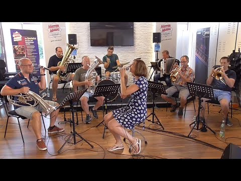 Rosen so rot, live gespielt und gesungen von den Original Schwarzwälder Musikanten