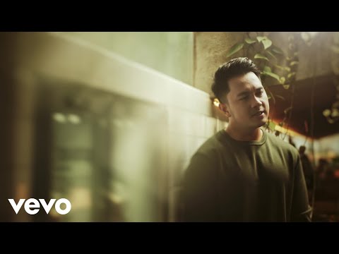 Yogie Nandes - Sampai Henti Nadiku (Official Music Video)