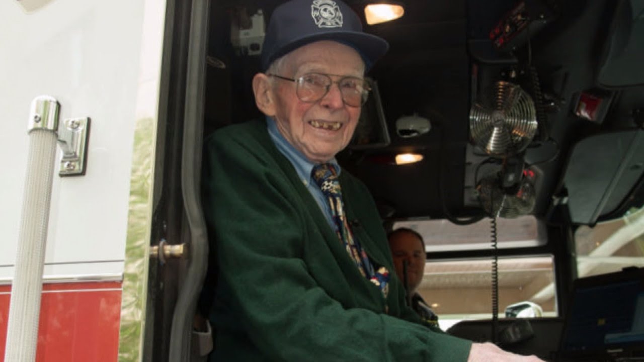 97-Year-Old Man Lives Out His Dream of Becoming a Firefighter for His Birthday - YouTube