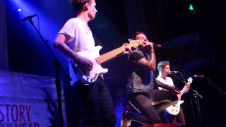 [Full HD] Story of the year - swallow the knife ( scream it like you mean it 2013 )