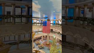 Daily Cruise Compass: Holiday Celebrations on Carnival Venezia