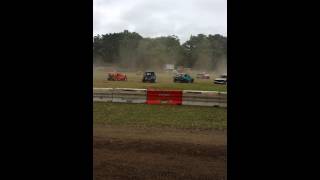 preview picture of video 'Mullumbimby Demolition Derby 2013'