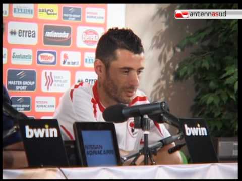TG 30.09.11 Bari, Bogliacino: "Finora non ho fatto molto, devo migliorare"