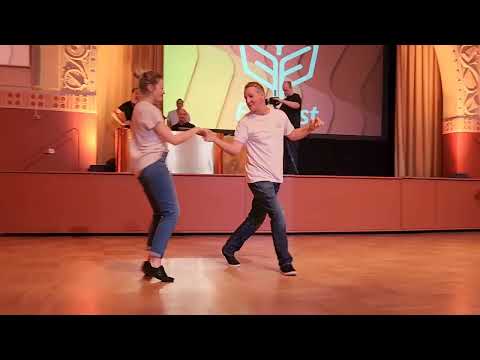 Chuck Brown & Lauren Jones - Pro Jam Finnfest 2023