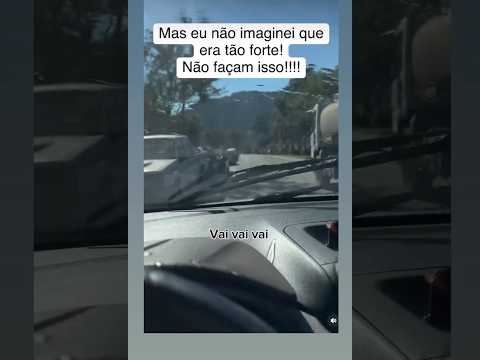 Isso e irresistível… mas não recomendo 😂#carros #caminhão #caminhãopipa #lavagemdecarros #memes