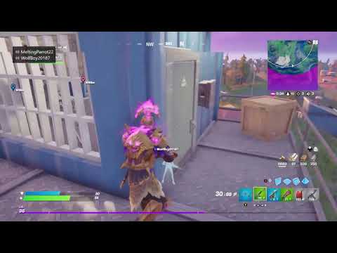 Menace Undefeated Flame Heavy Helmet - Plume Gameplay(Fortnite)