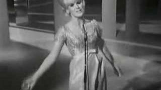 Dusty Springfield - Call Me Irresponsible