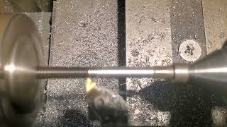 Turning captive screw by thread insert