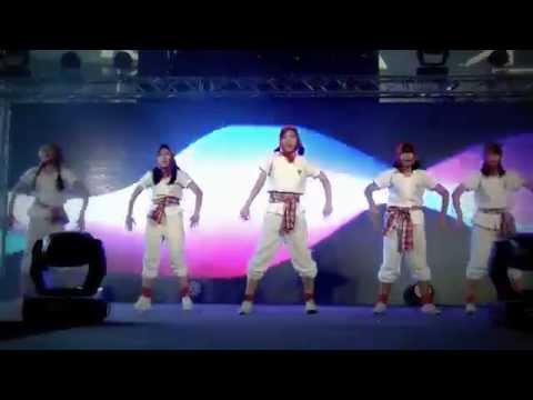 "Crayon BLINK" cover "Uh-ee+กระเป๋าแบนแฟนยิ้ม+Bing Bing+Bar Bar Bar" (Crayon POP) @ "Esplanade"