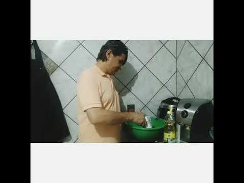 Aprenda a fazer uma deliciosa Pizza em casa com Leonardo Arruda