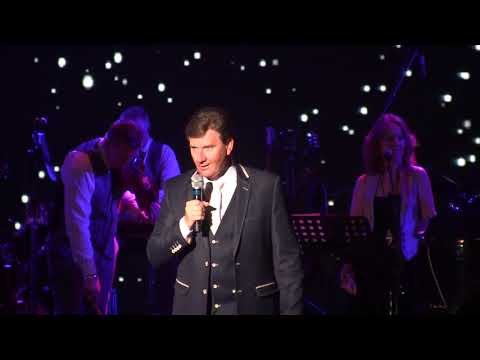 Daniel o Donnell - welcomes his little grandaughr on stage for the  first time