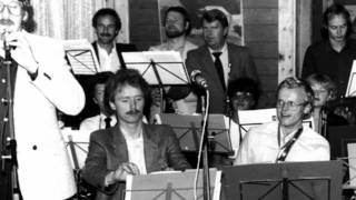 MixMasters & the Voices: That old devil called Love