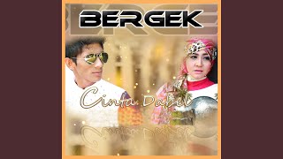 Download lagu Cinta Dabel mp3