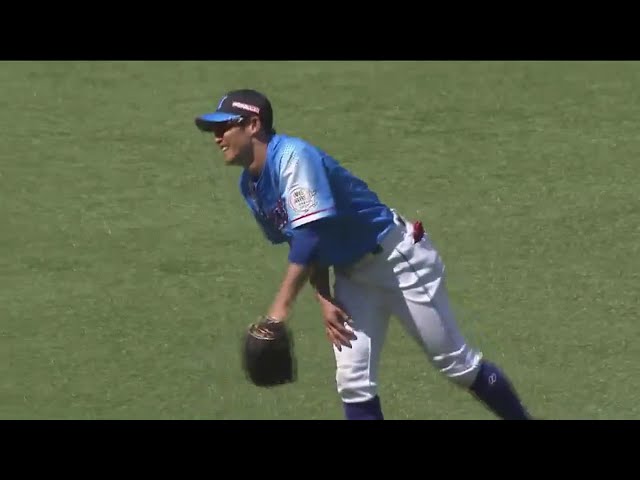 【5回表】マリーンズ・荻野貴のダイビングキャッチ!! 2017/4/23 M-Bs