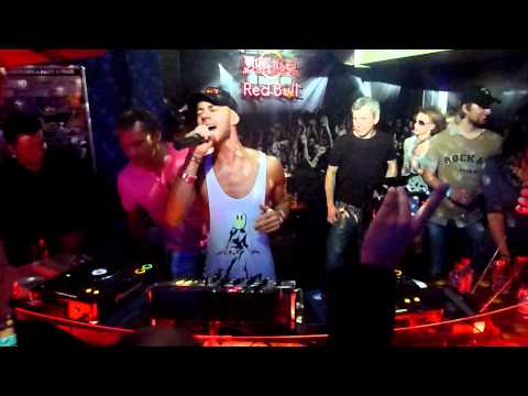 Dj Tommy Rogers vs. Peyton in Prague at Studio 54