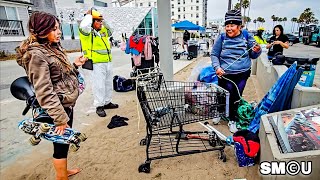 𝗦𝗛𝗢𝗣𝗣𝗜𝗡𝗚 𝗖𝗔𝗥𝗧 𝗦𝗪𝗘𝗘𝗣: Woman Packs Up During Venice Beach Cleanup