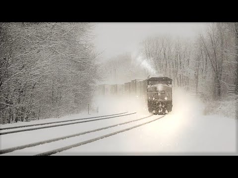 Twilight Relaxing Train Sounds And Blizzard Howling