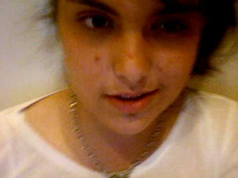 What's the difference between bipolar and mpd???