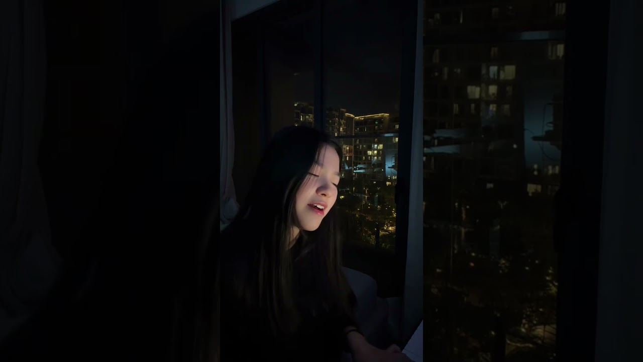 Yêu 1 Người Sao Buồn Đến Thế