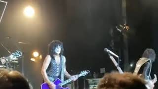 Kiss / Uh! all night ...