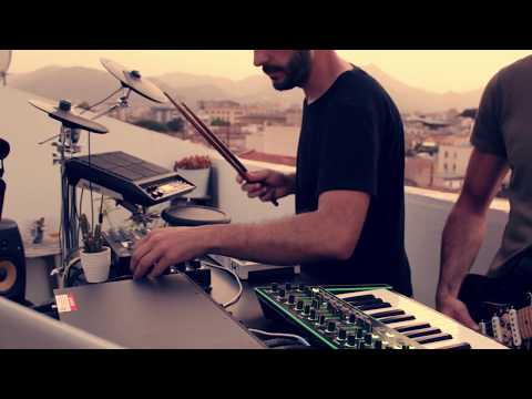 Phil Collins - In The Air Tonight [Wabe Bootleg/Live Session] (Melodic House & Techno Remix)