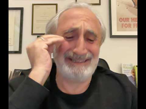 Robert de Niro and I Are Crying Because We Are So Afraid of Donald Trump (THE SAAD TRUTH_1996)