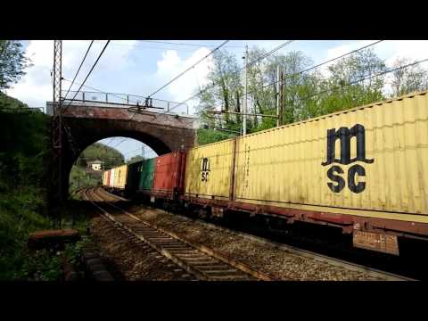 IL SALUTO DELLA TIGRE E.652-074 IN TRANSITO CON MERCI A RIGOROSO.(AL) 15 - 4 - 2017