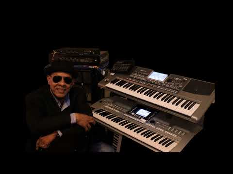 Tekle Tesfazghi  Neaki'Ye Afqire  Instrumental Music By Abraham Solomon