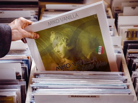 Miko Vanilla - I Wanna Hold You (Extended Summer Mix) [♫ New Generation Italo Disco 2023 ♫]