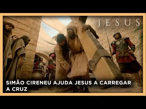 Simão cireneu ajuda Jesus a carregar a cruz | NOVELA JESUS